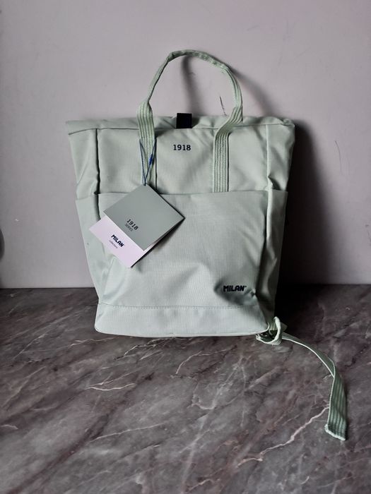 Чисто нова раница