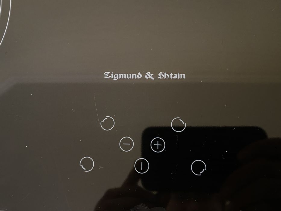 Индукционная варочная панель