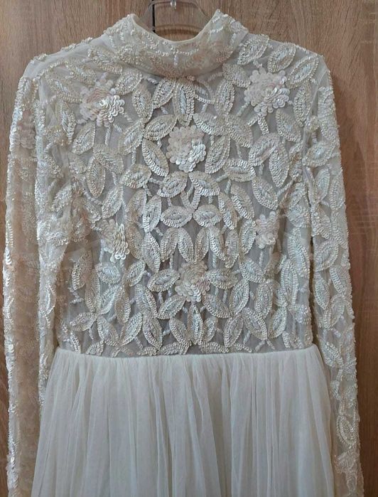 Rochie Arabella Asos design mireasa cununie