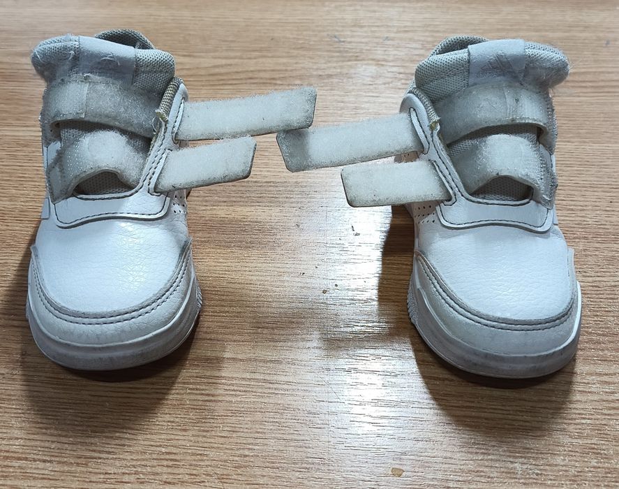 Pantofi sport Adidas Tensaur Hook and Loop Shoes pentru copii, nr. 24, din piele