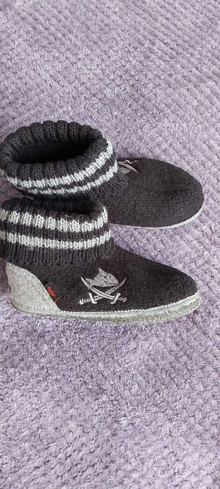 Тапочки домашние для мальчика