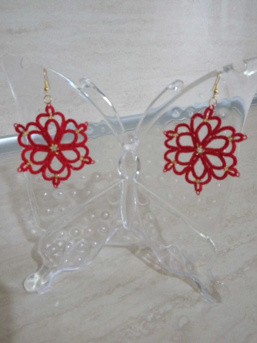 Ръчно направени обеци