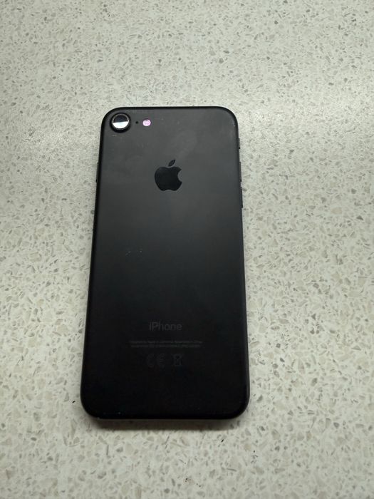 Iphone 7 89% батерия