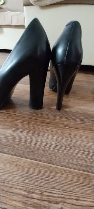 Туфли кожа размер 35.