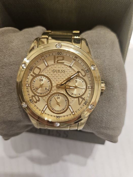 Ceas  de dama Guess