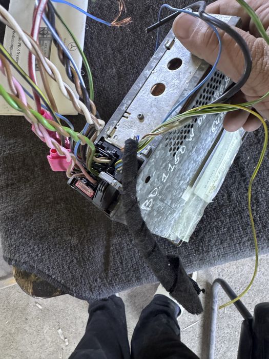 Магнитола на w140 W210