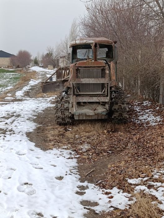 Бульдозер трактор