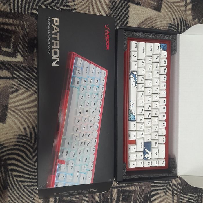 продам клавиатуру Ardor Gaming Patron