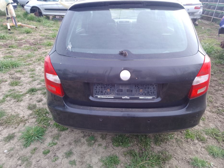 Dezmembrez Skoda Fabia 1.4 Benzină Anul 2008