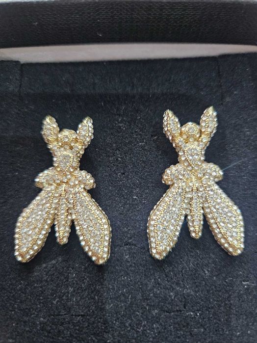 Лого обеци Patrizia Pepe