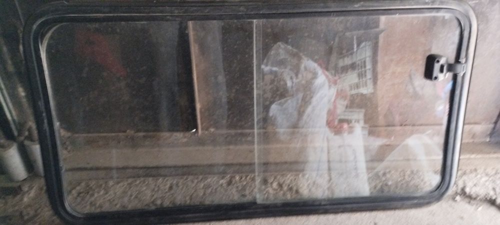 Продам окна(окна) от пассажирской Газели