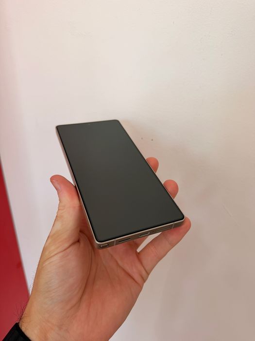 Samsung Galaxy S25 Ultra, 256GB, 12GB Ram
