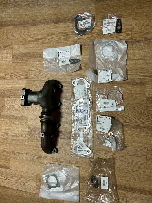 Продам выпускной коллектор