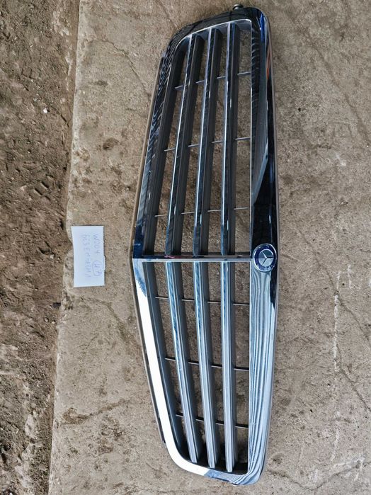 Предна решетка Mercedes W204 C class Н7