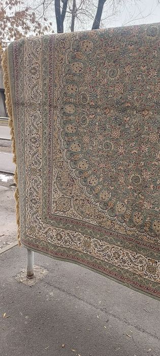 Срочно продам советскии шерстенной ковер 3×4