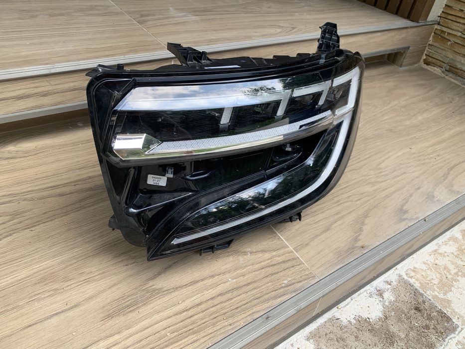 Far Renault Austral partea stanga full led