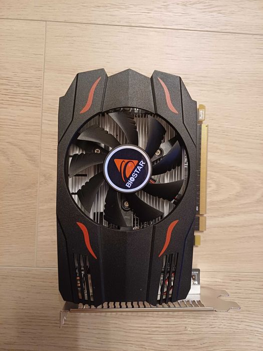 Placă Video Biostar AMD RADEON RX 550 4 GB GDDR5 128 DE BIT