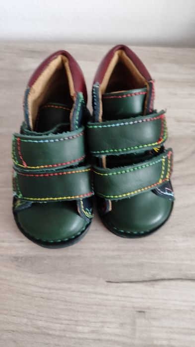 Pantofi din piele, mãrime 18