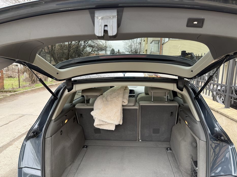 Audi Q5 автоматик бензин.