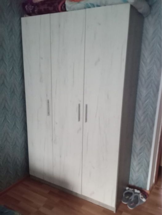 Продам шкаф, 3-х створчатый