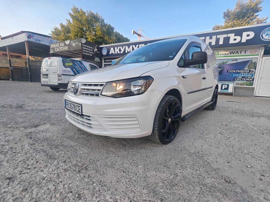 Volkswagen Caddy 2. 0 TDI.