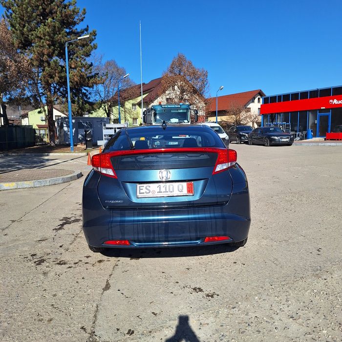 Vand Honda Civic IX, an 2013, 1.6 i-DTEC