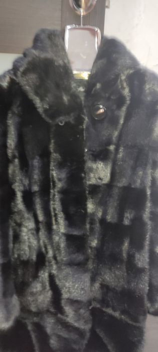 Продам норковую шубу