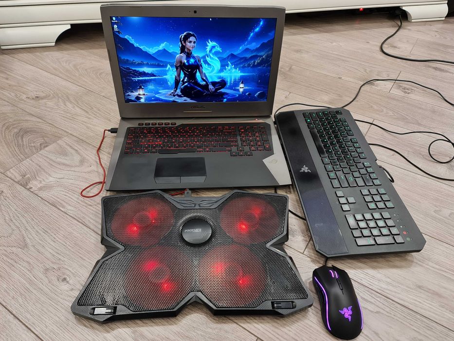 laptop gaming Asus Rog 17", intel core i7 + mouse + tastatura + cooler