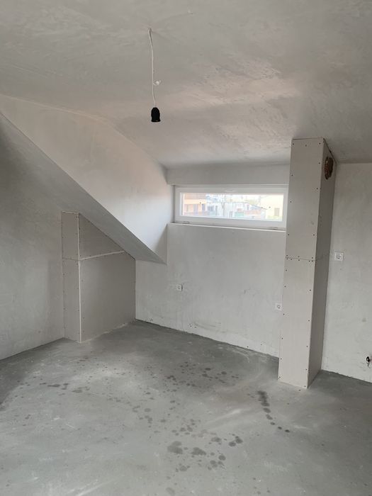 Продавам Апартамент