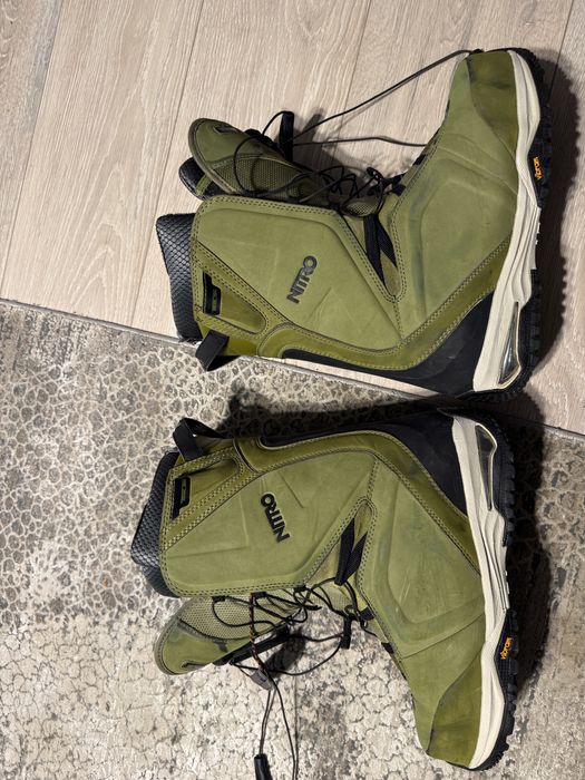 Placa snowboard Nitro Team 157 boots Nitro Team legaturi Fenix Flow