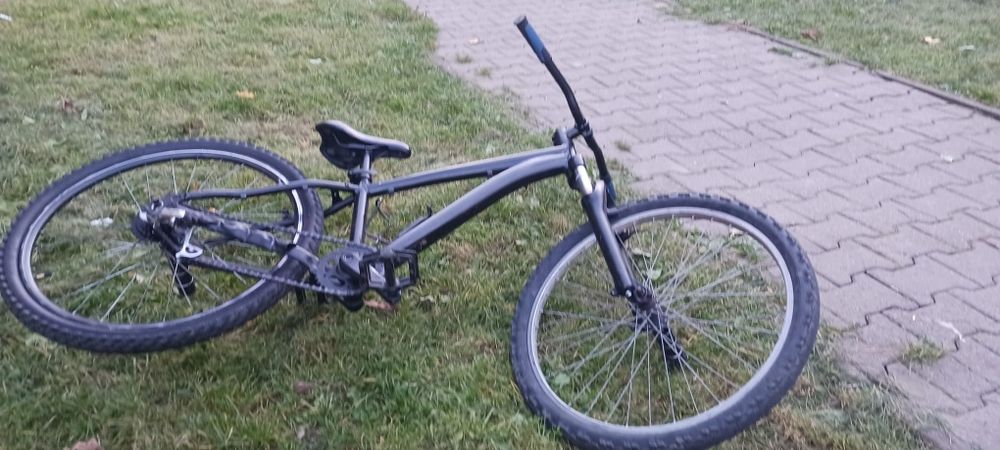 NU RASPUND PE OLX vand rokcrider cu defecte!!