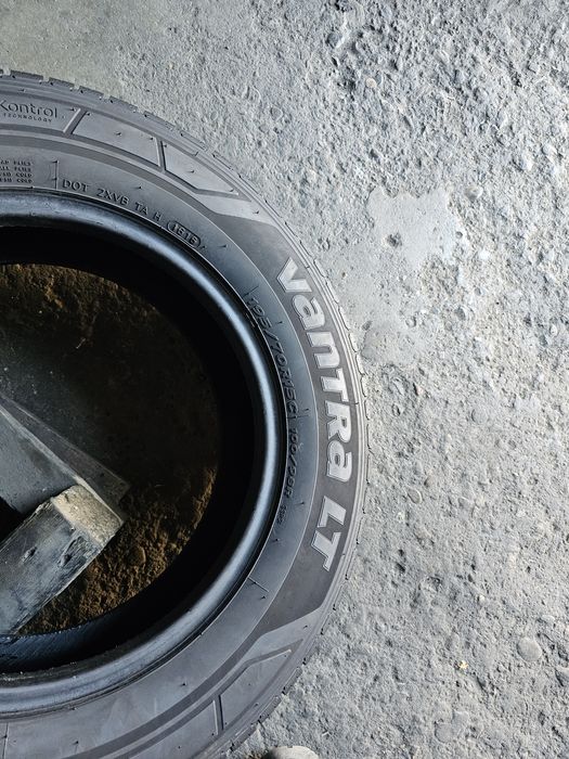 4 anvelope vara 195 70 15C Hankook