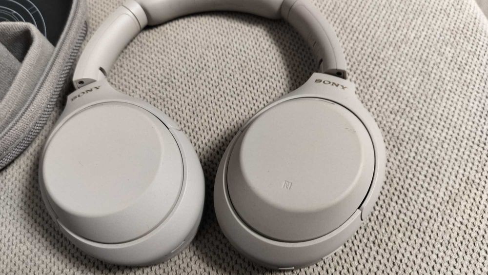 Casti Bluetooth Over-Ear SONY WH-1000XM4  NFC  Noise Cancelling