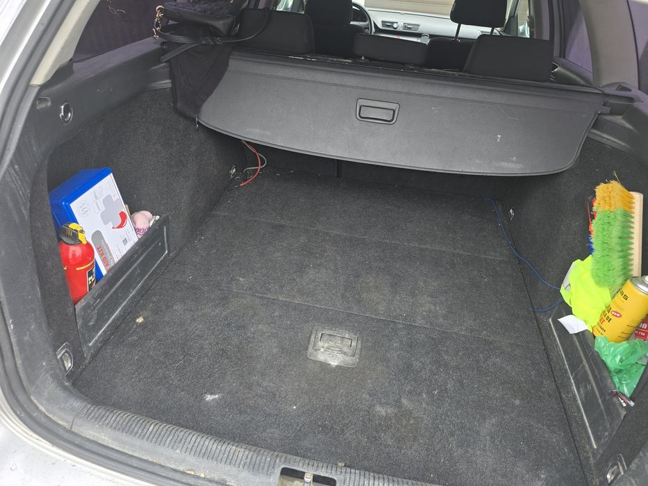 VW Passat B6 Combi 1.9 TDI (2007)
