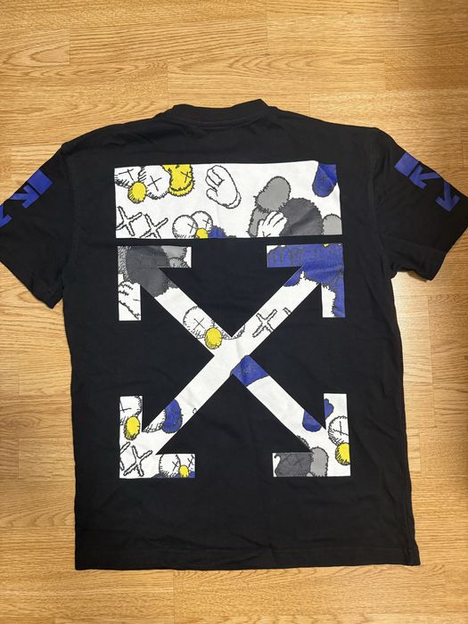 Off-White тениска. Размер S.