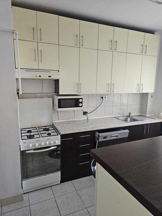 Apartament 2 camere de inchiriat de la proprietar, str. Năsăud aproape de centru și de FSEGA