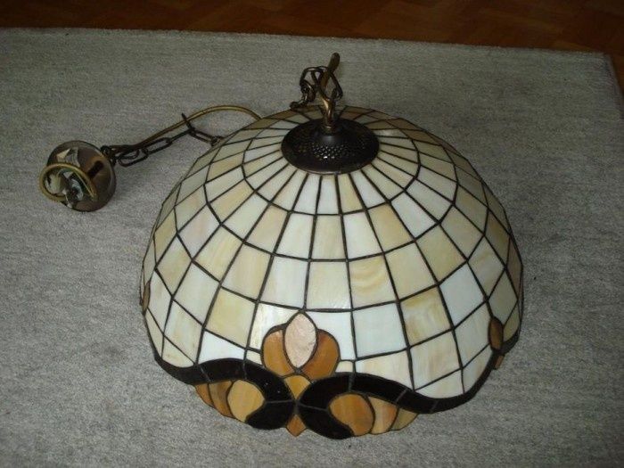 Elegant lampadar ,planoniera Tiffany,funcți