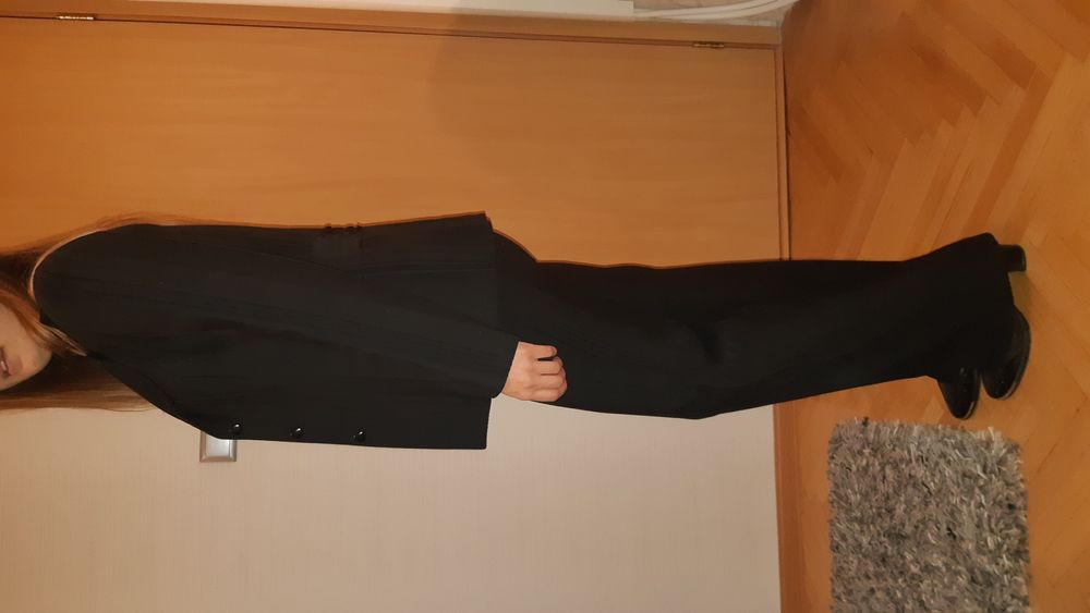 Черен дамски костюм с панталон 38EU / BG 44