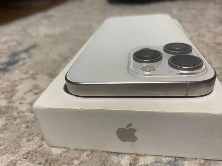 iPhone 15 Pro Max 256Gb Natural Titanium! С каробкой!