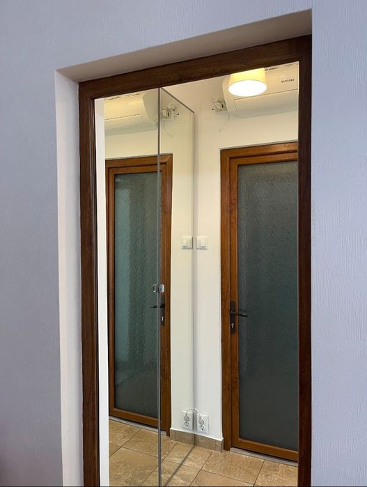 Închiriez  sau vând apartament cu 2 camere, 60 mp utili, complet mobilat și utilat