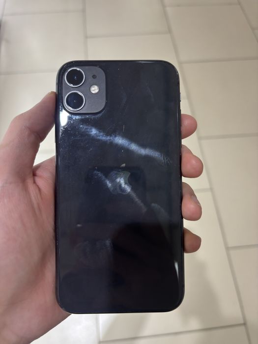 iPhone 11 128GB 73% в нормальном состоянии