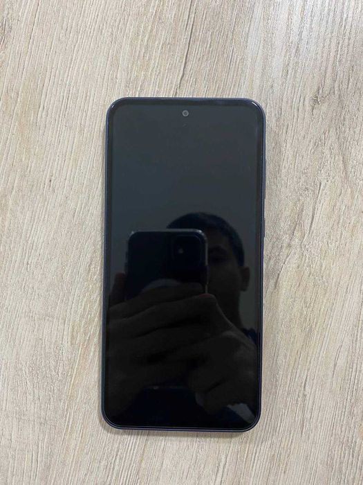 Samsung A35 holati yangi, zaryadchik o'shib beriladi