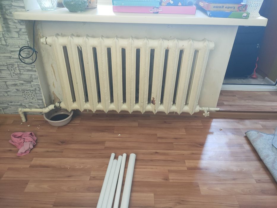 Продам чугунные радиаторы б/у