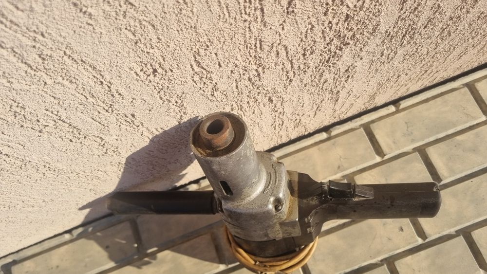 Дрель мощная низкоборотистая