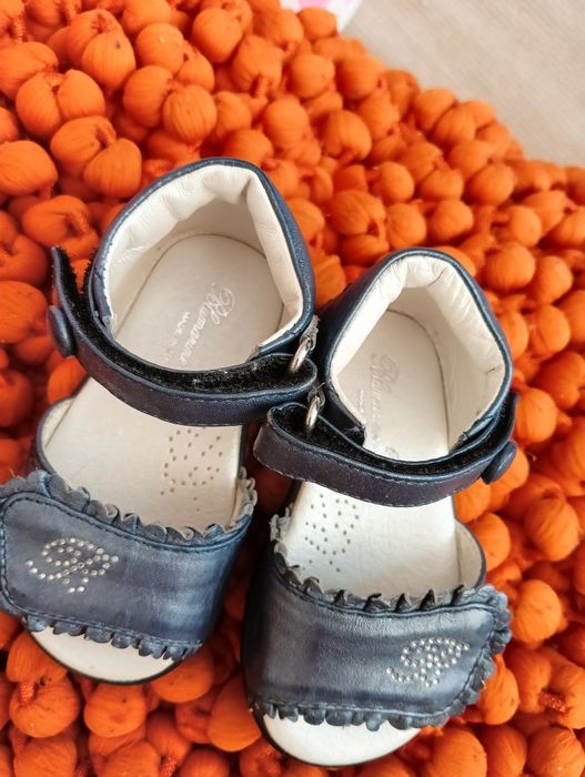 Сандали за бебе момиченце 18 номер