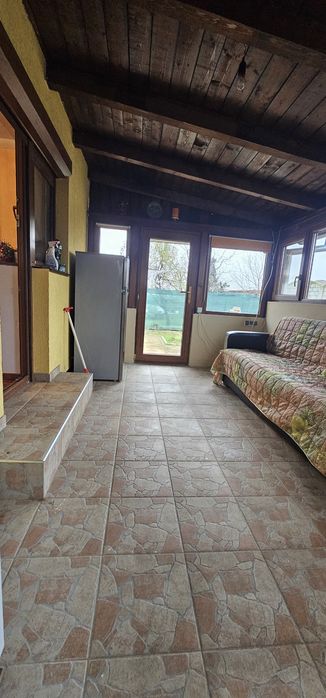 Inchiriez casa in Giroc