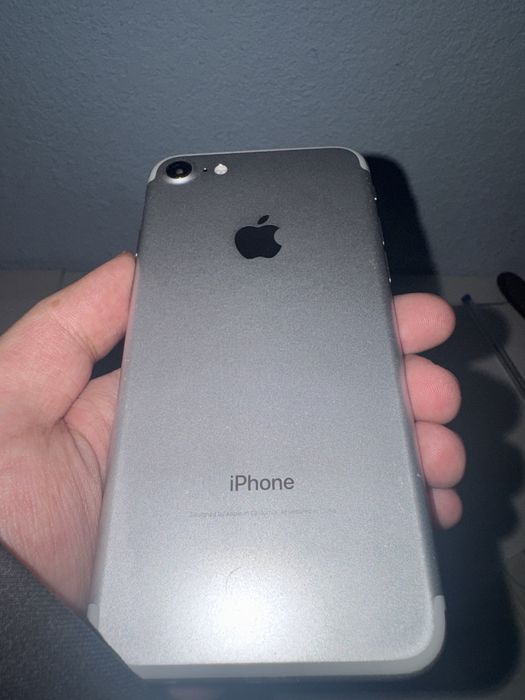 Iphone 7  128gb 77%