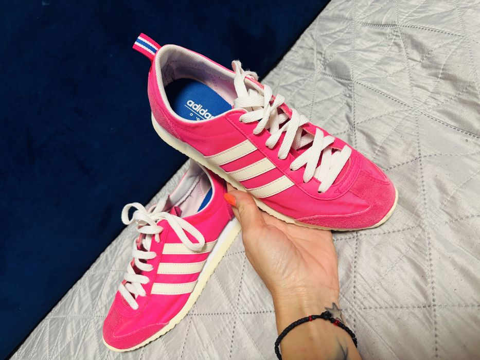 Маратонки adidas