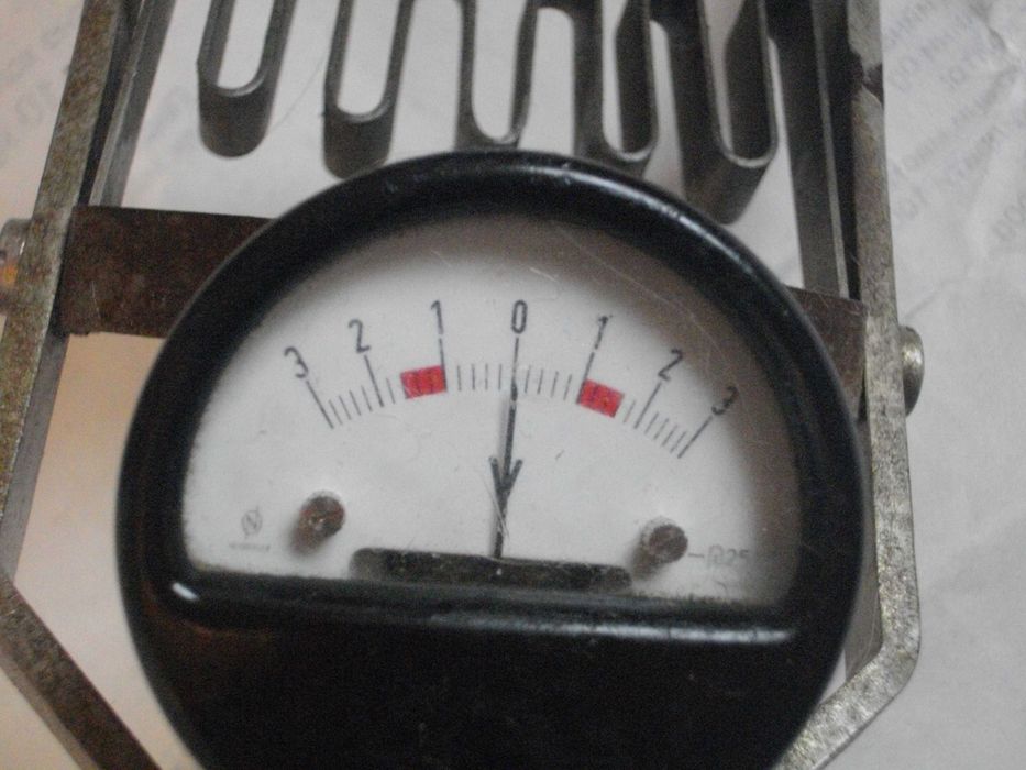 Товарна вилка Понижаващ трансформатор 24V Зарядно Отоплител СтартерKIA