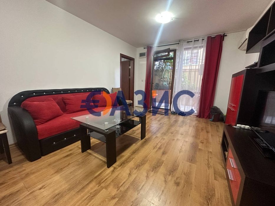 Продава се Двустаен апартамент в Свети Влас - 65 кв.м за 1262 €/кв.м - Снимка #3